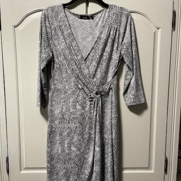 Apt. 9 Dresses & Skirts - APT9 Wrap Dress